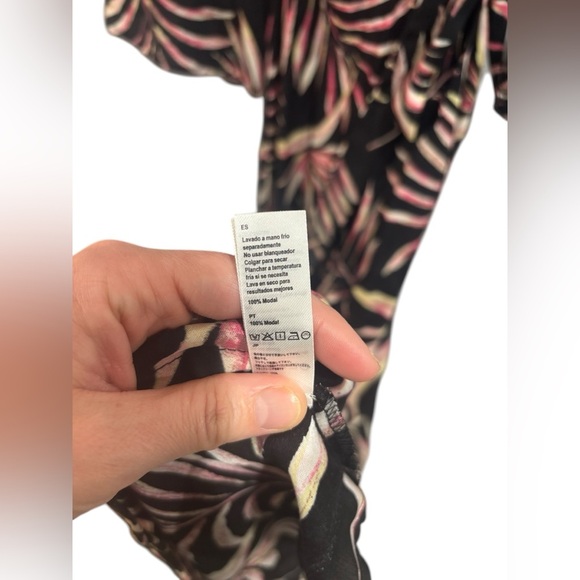 Amuse Society Isle of Love Maxi Wrap Dress Floral Black Small Resortwear Beach - Picture 4 of 9